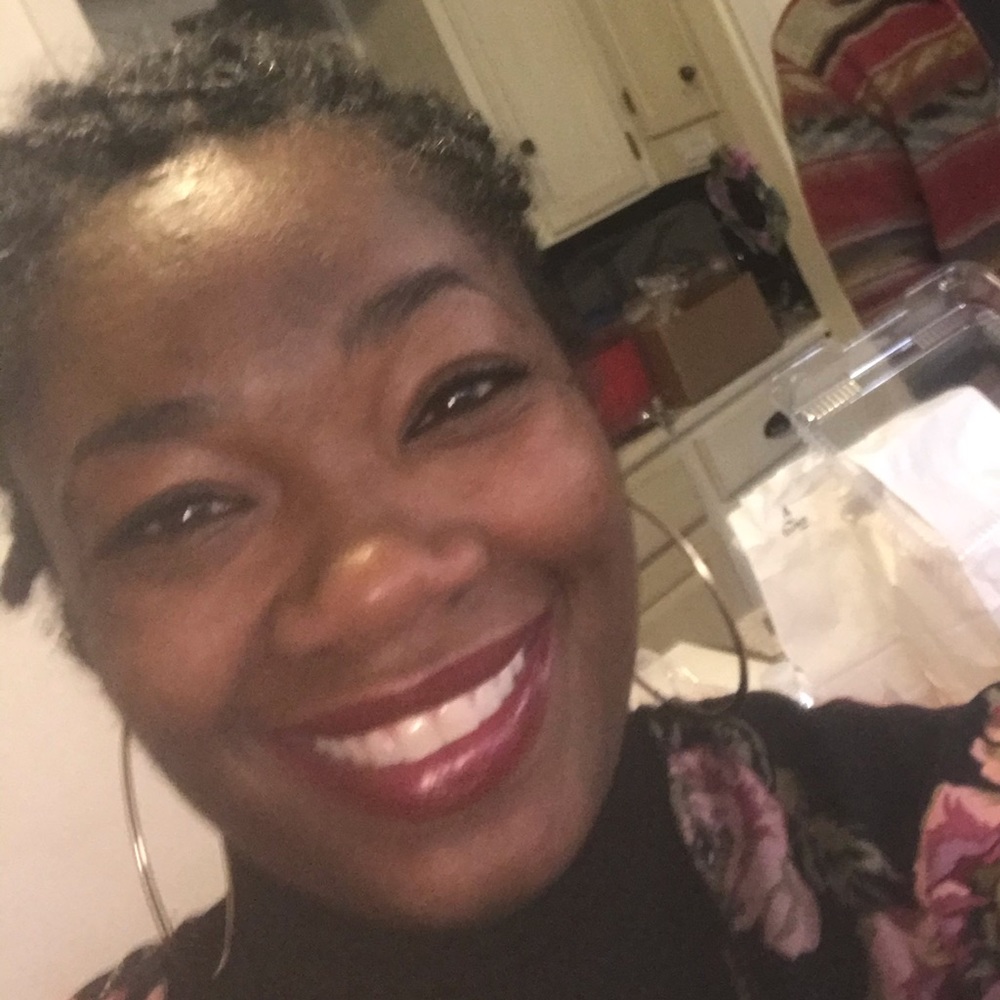 Meet your Posher, Tamishia